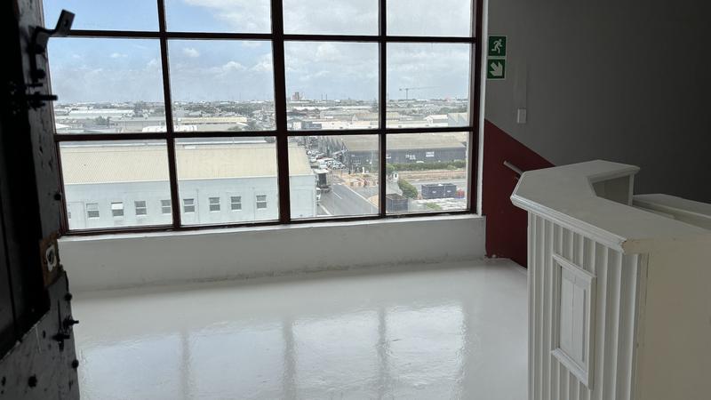 To Let commercial Property for Rent in Paarden Eiland Western Cape